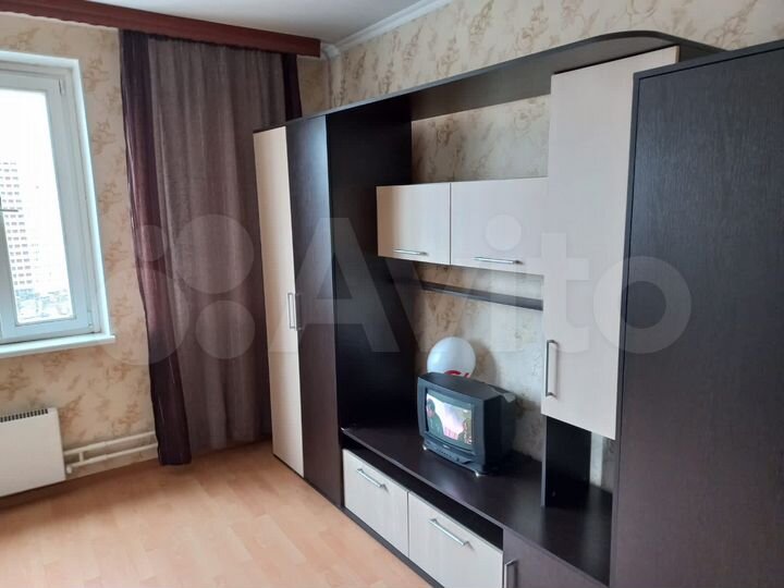 1-к. квартира, 43 м², 12/17 эт.