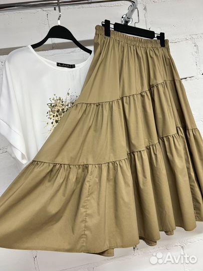 Костюм: блузка и юбка