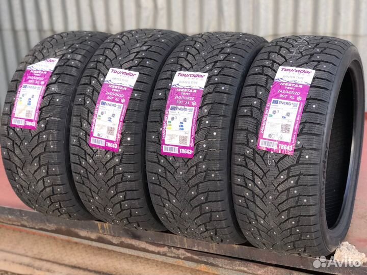 Tourador Ice Star TSW1 245/40 R20