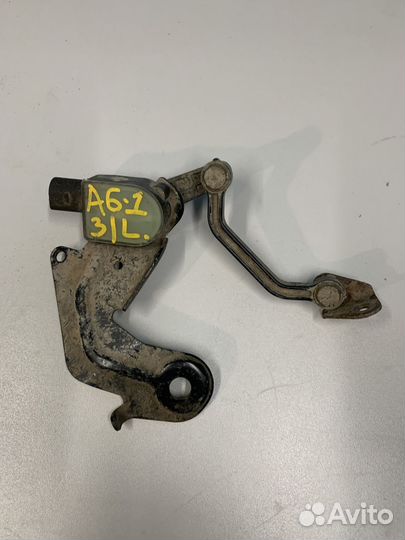 Датчик регулировки дорожного просвета Audi A6 C6