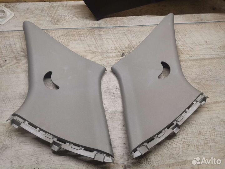 Обшивка стойки накладка Picanto 2