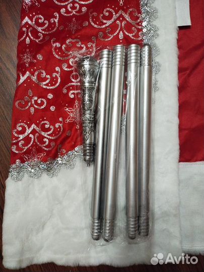 Посох мороза, борода, варежки, коса Снегурочки