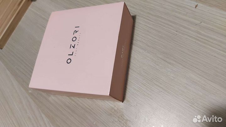 Массажер для лица и шеи