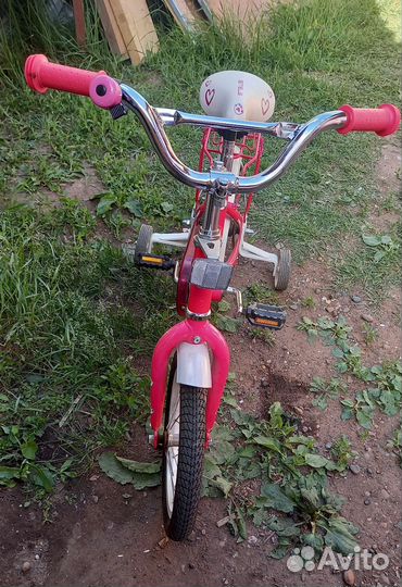 Детский велосипед с родительской ручкой