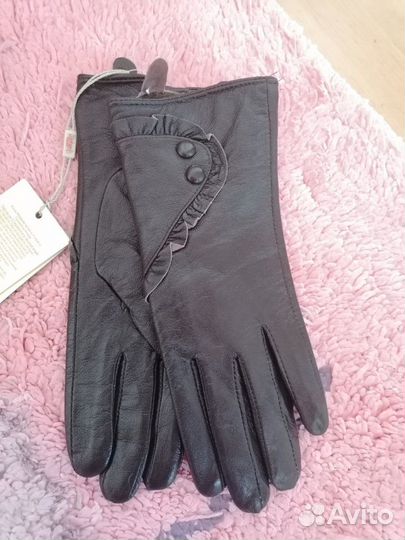 Перчатки