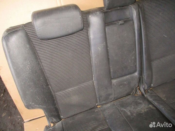 Сиденье заднее (диван) Kia Sportage 2 (KM)