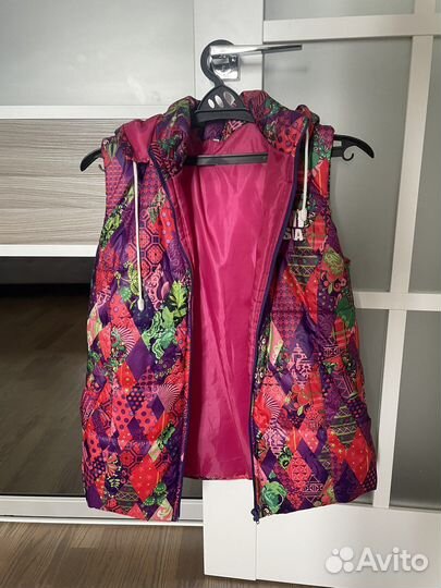 Жилетка с олимпиады сочи размер 40-44