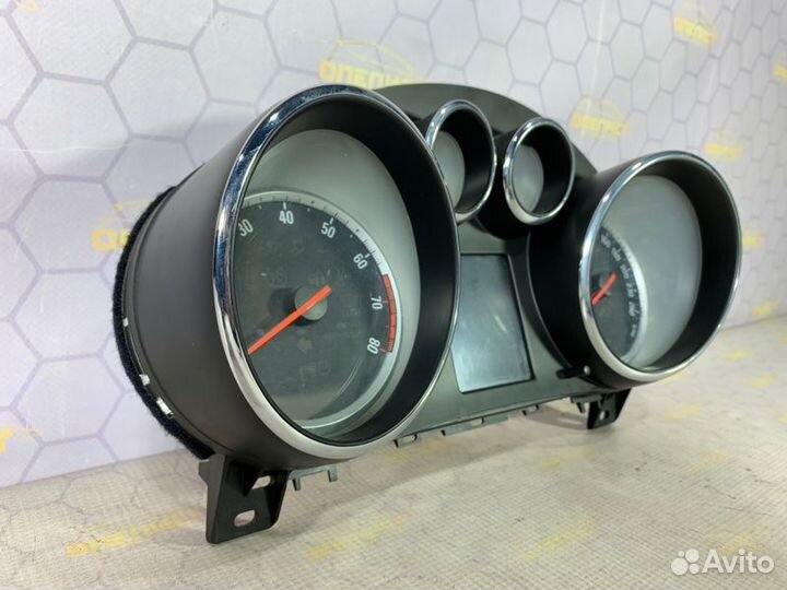 Щиток приборов Opel Astra J A14NET 2013