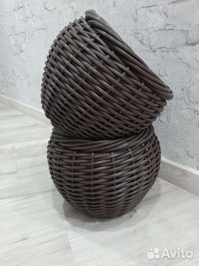 Кашпо из ротанга