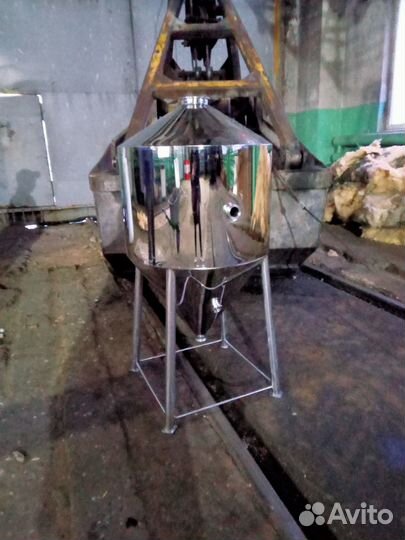 Цкт 180 л из нержавейки с горловиной на 4 дюйма