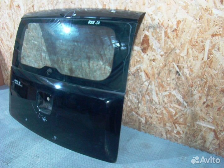 KIA Soul 1 Дверь багажника со стеклом