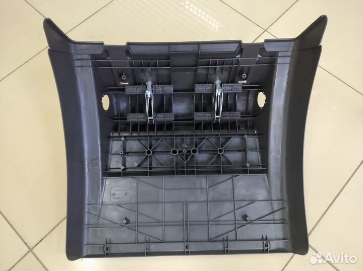 Крыло заднее Ман Тга Тгс задняя часть 690 мм