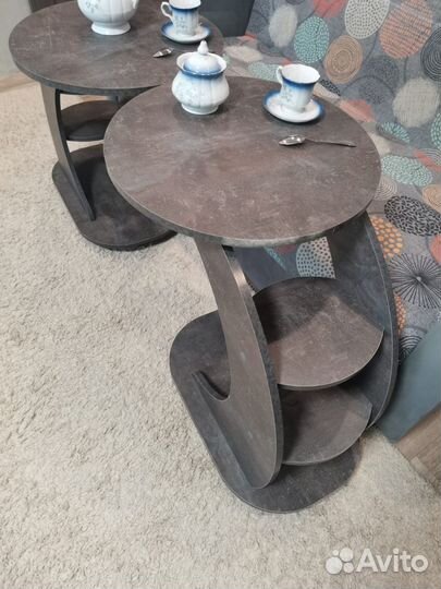 Стол журнальный 2шт