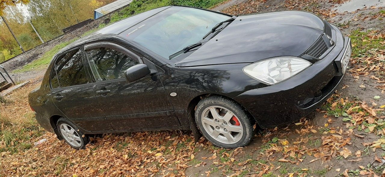 Mitsubishi Lancer: фото владельца