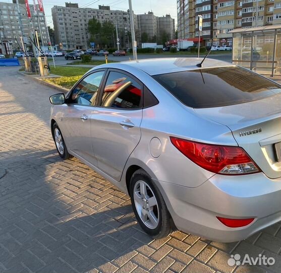 Hyundai Solaris 1.4 AT, 2011, 149 000 км