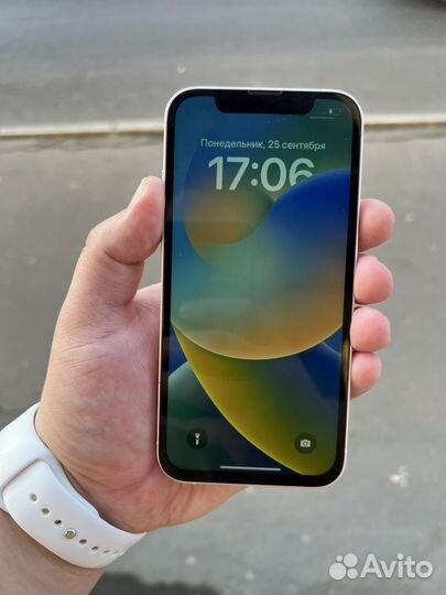 iPhone 13, 256 ГБ