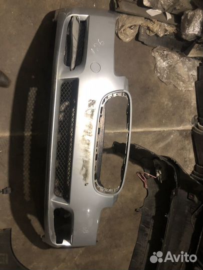 Бампер передний на Jaguar XF