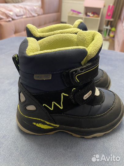 Ботинки зимние для мальчика 25