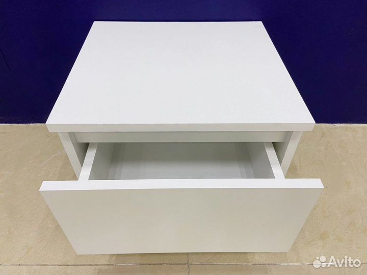 Прикроватная тумба