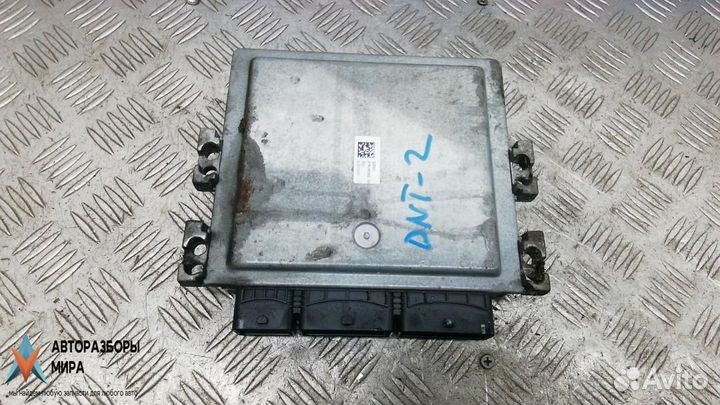 Блок управления двигателем Renault Scenic 3 2010