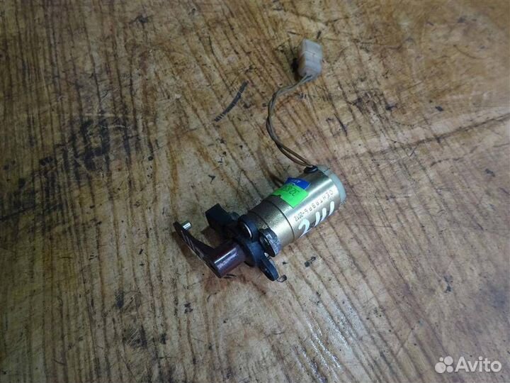 Моторчик заслонки отопителя ваз 2111