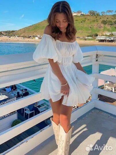 Белое воздушное платье