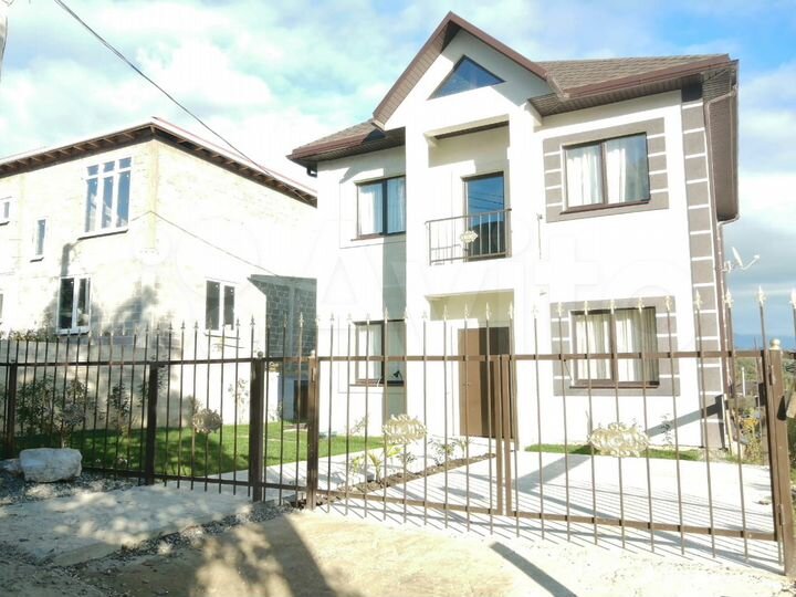 Коттедж 150 м² на участке 5 сот.