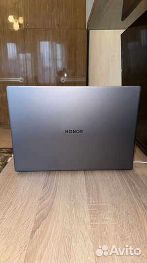 Ноутбук honor MagicBook X 16