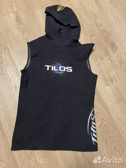 Боты, жилет, перчатки, фонарик для дайвинга