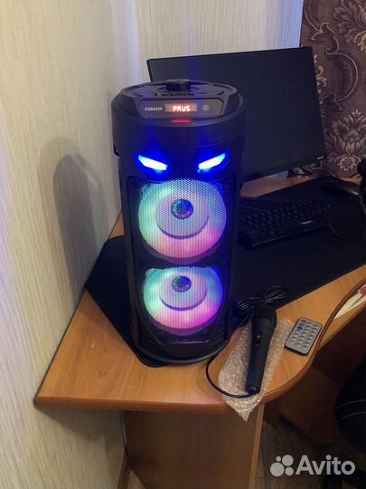 Музыкальная колонка портативная с караоке