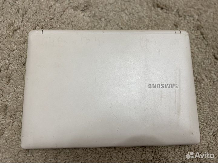 Мини ноутбук Samsung
