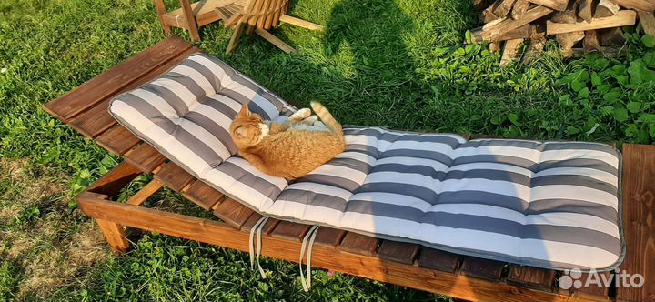 Шезлонг лежак