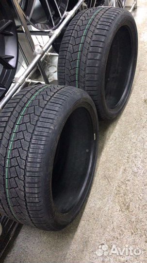 Continental ContiWinterContact TS 860S 315/30 R22 и 275/35 R22 107V