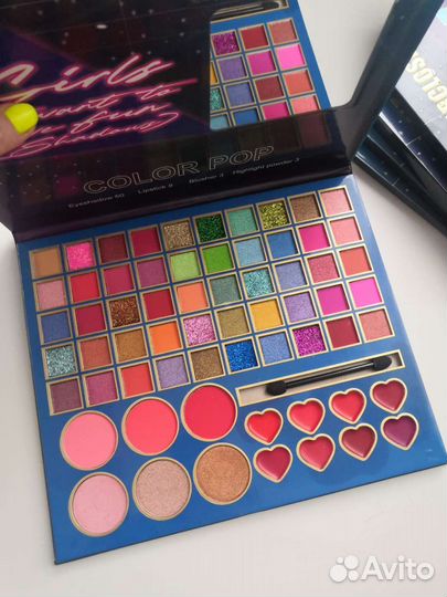 Палетка теней для девочек