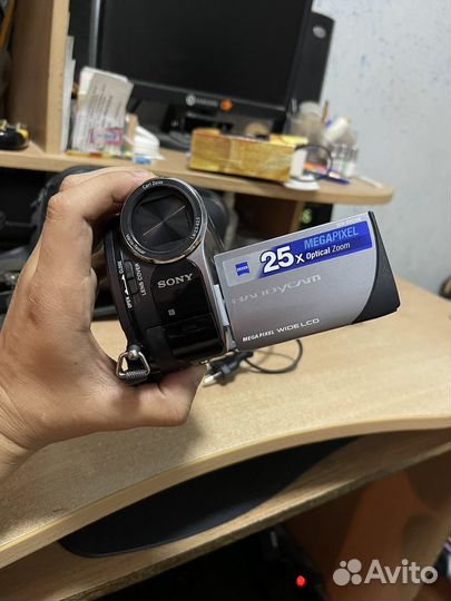 Видеокамера sony