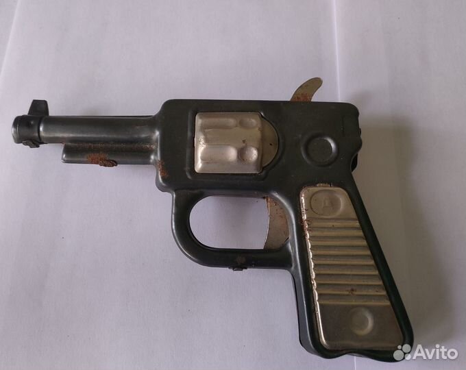 Пистолеты игрушечные винтаж СССР