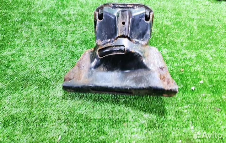 Опора (подушка) двигателя правая Honda Civic 4D