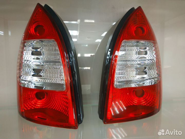 Фонари задние Лада Калина Универсал Новые