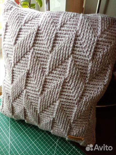 Интерьерная подушка