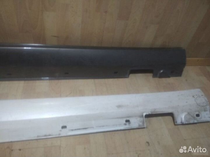 Накладка порога правая Mercedes Benz W 218