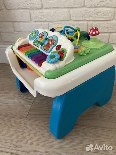 Развивающий стол Chicco