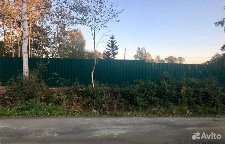 Забор евроштакетник прямоугольный зеленый