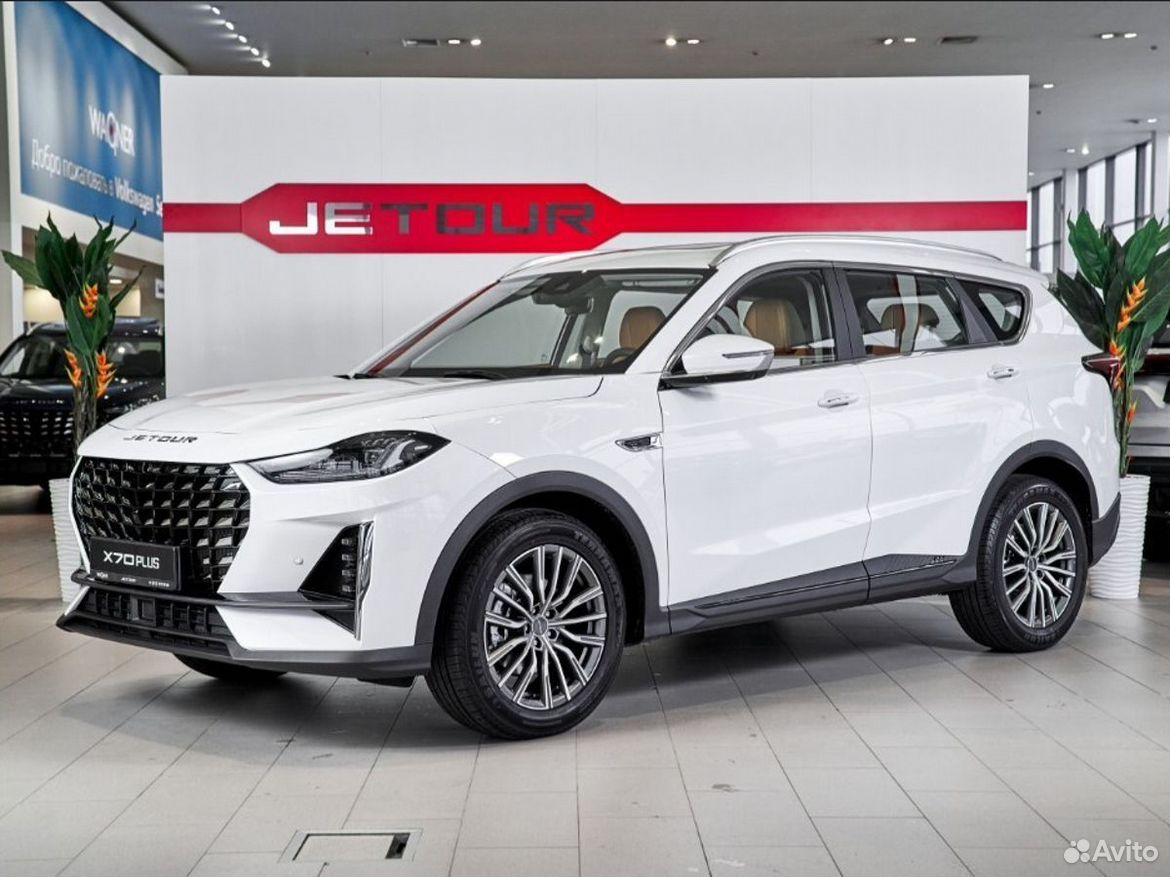 Jetour X70 Plus 1.6 AMT, 2026