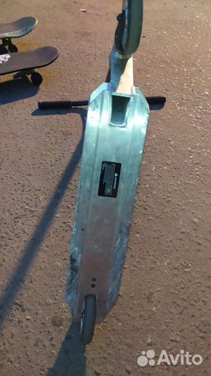 Трюковой самокат