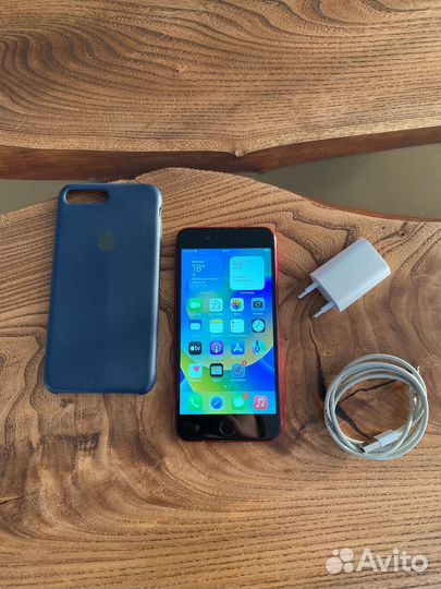 Apple iPhone 8 plus 64gb red