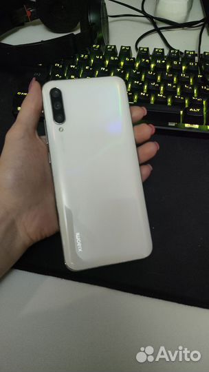 Xiaomi Mi A3, 4/64 ГБ