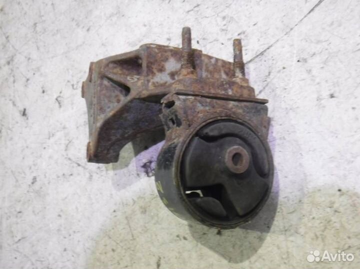 Подушка двигателя Сузуки