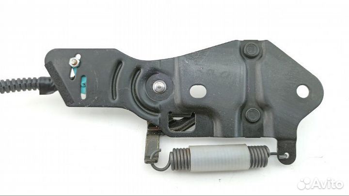 Замок багажника Toyota Crown Majesta UZS186 3UZ