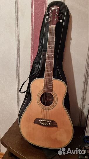 Акустическая гитара