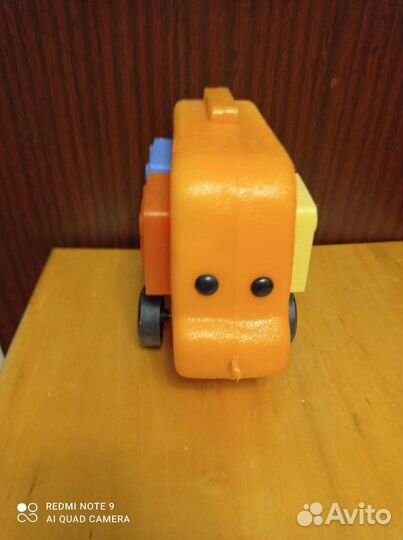 Детские пластмассовые игрушки из СССР